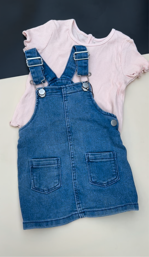 Dungarees set